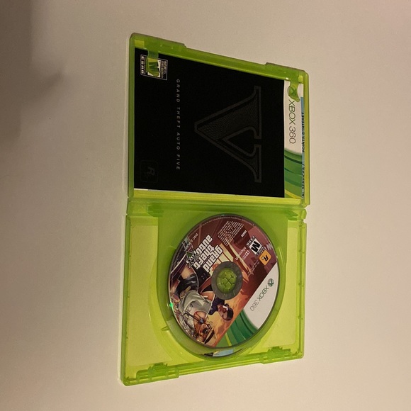 ***FREE SHIPPING*** GTA 5 xbox 360 !!! Priced to sell!! - Picture 2 of 3